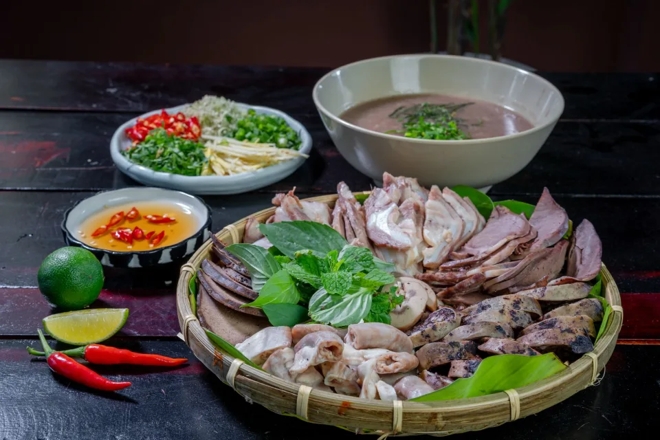 Góc bếp tại Thiên Ý Quán